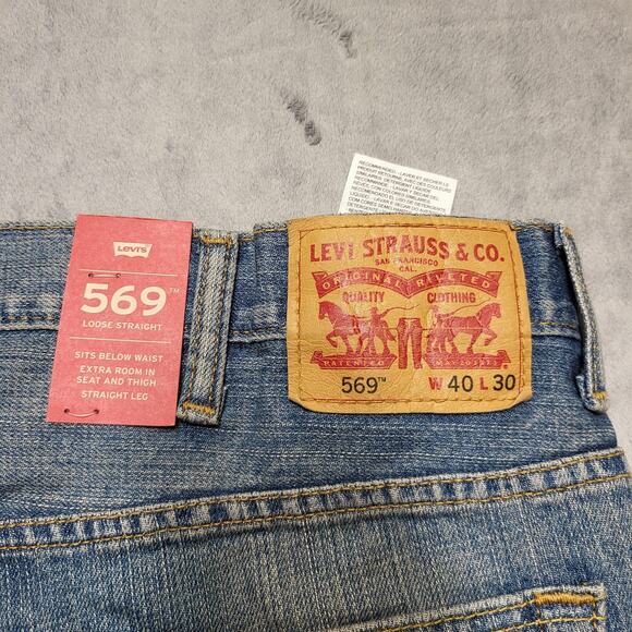 Levis 569 Jeans Mens 40x30 Blue Loose Straight Leg Denim Sits Below Waist - Picture 3 of 10